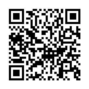 工作人按照名字调取了他们的信息二维码生成