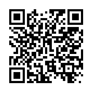 左上角用水碧色的线绣了锦朝二字二维码生成