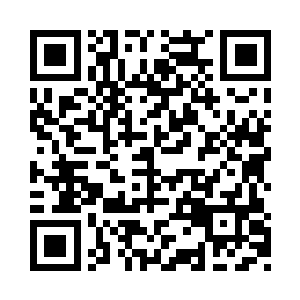 巨大的雨水就像是从天空之中倒了出来一样二维码生成