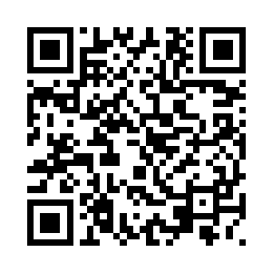 巨大的龙眼就那么冷冷的看着他们二维码生成