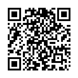 已然多了一口暗金巨钟和一玄衣青年二维码生成