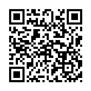 已经在古堡外踌躇了好一阵子的玉兰婷二维码生成