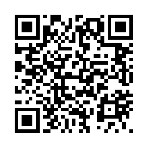 已经展开双臂将雌性夜魔环抱了起来二维码生成