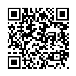 已经慢慢的开始转移到郭李的身上面二维码生成