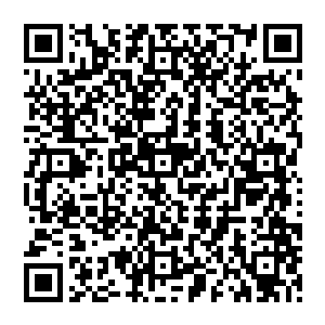 已经有媒体在预测这张专辑很有可能会成为国内流行歌坛首张有希望冲破一千万张大关的唱片了二维码生成