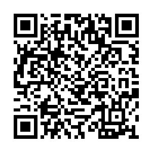 已经被一大股厚实浓郁的黑云死死的包裹在里面二维码生成