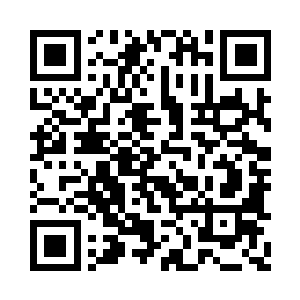 巴克就哈哈大笑着在这认真的小妞脸上摸一把二维码生成