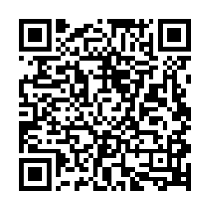 巴克看看后面稍远的那几名背着苏制svd狙击步枪的战士更无奈二维码生成