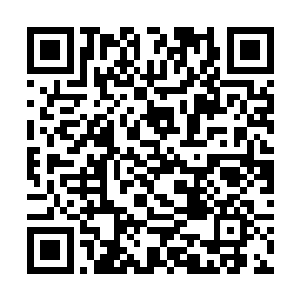 巴克真是幸运的跟古丽莎之间一直没有什么亲昵动作二维码生成