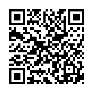 巴克突然把车头一拐到了相对宽松的路中央二维码生成