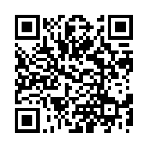 布洛林的专业眼光一直锁定在仪表盘上二维码生成