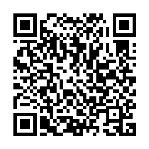 希望亚历克斯和查理兹未来的事业能够有长足的进步才是最好的二维码生成