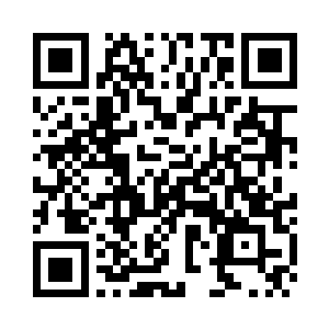 帐篷门口站着一个叼着稻草的男人二维码生成