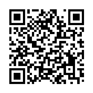 带有浓重英伦风格的格子条纹马夹二维码生成