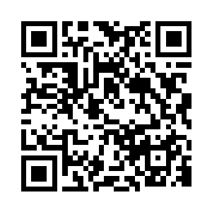 带着一条长长的空间裂缝朝着血神斩撞去二维码生成