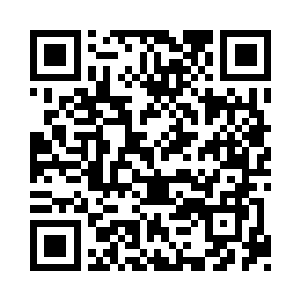 带着他们加班加点地把培训计划制定了出来二维码生成