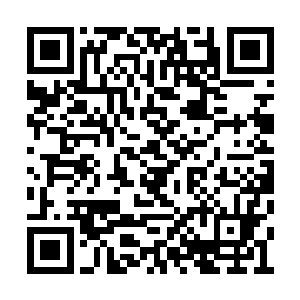 席御深紧抱着她的手一瞬间不可抑制地颤了一下二维码生成