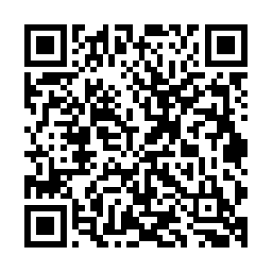 年欣然每次和自己爸爸聊电话时最受不了就是他一堆问题过来二维码生成