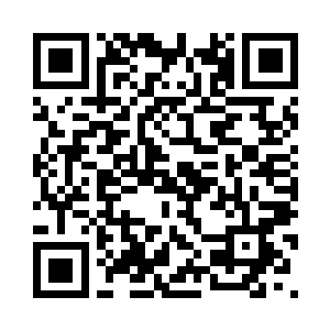 年轻人不由的咽了一下自己的口水二维码生成