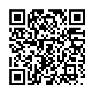 年轻气盛的凌蘭在这方面明显要略逊一筹二维码生成
