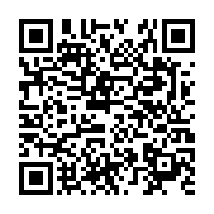 年轻的男性检察官就将侯卫东带到了一间小房子里二维码生成