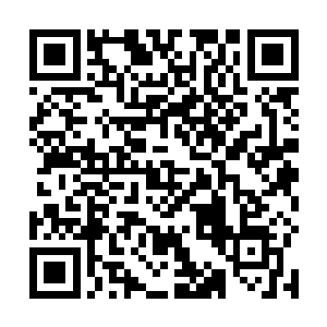 并且为此遭到以简靖翊女朋友自居的刘瑗瑷的狠毒报复二维码生成