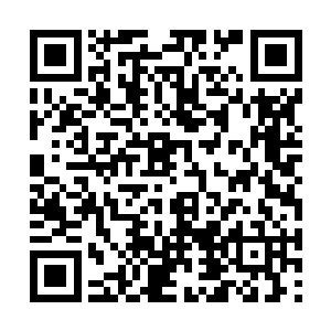 并且利用秘法从这些妖族身上得知了拜月教的事情二维码生成