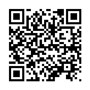 并且将炼丹手诀的第一层传授给了刘劲松二维码生成