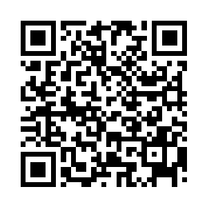 并且拿过那个记者手里的话筒准备回答二维码生成