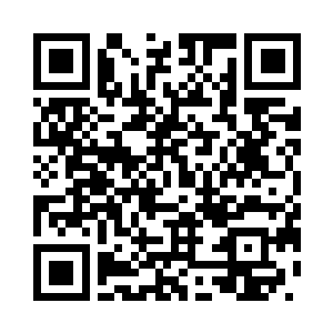 并且说你一定会很有兴趣见到他的二维码生成