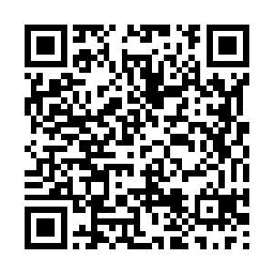 并在刻好后就把这块巨大的碑石树立在了部落中央二维码生成