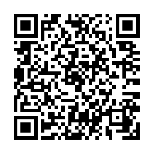 并在苏澈将腰上的玉珏作为贿赂塞到那人手里的时候二维码生成