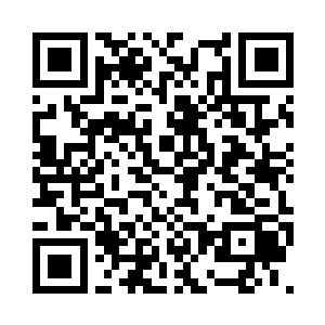 并教导满脸泪痕扑来的阮软替换林安二维码生成