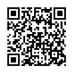 并跟修图师简单做出初版效果图时二维码生成