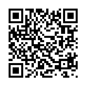 庄美凤一双美丽的丹凤眼笑意浓浓二维码生成