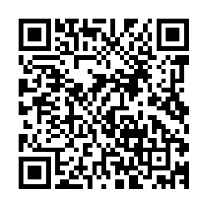 庞四海还是打消了那些不友好的念头……万一把秦方给惹毛了二维码生成