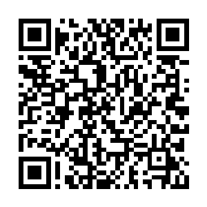 庞大无比的大阵好像一片纠缠在一起的缺角弯月二维码生成