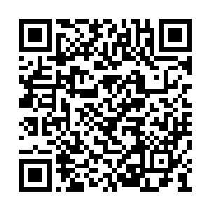 廖不凡伸手将炼丹台上的最后一个玉瓶拿了起来二维码生成