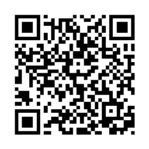 建立了第一个大型的人类秩序之地――乱石山二维码生成