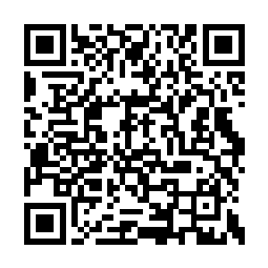 开发部门正在顺利商洽市内位置极佳的几块土地二维码生成