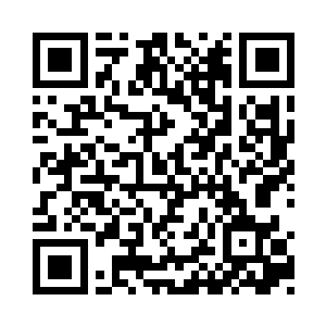 开始大家还以为都是他家里的人所以才学得像二维码生成