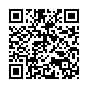 开始把落在最后面的华族百姓一个个杀死二维码生成