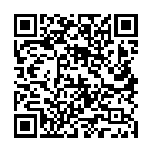开春后人群的聚集将这小小的河边村落衬托得格外热闹二维码生成
