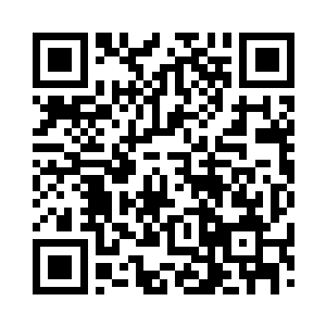 弓着身子随时随刻都有可能冲上前奋力撕咬二维码生成