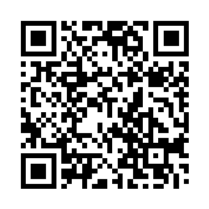 弗莱和布鲁斯随后又向上扔了四枚手榴弹二维码生成