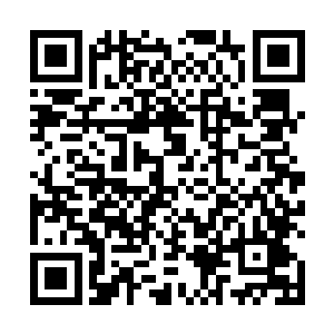 张云峰怕闹出人命最终还是吩咐人把河里的人给捞上来二维码生成