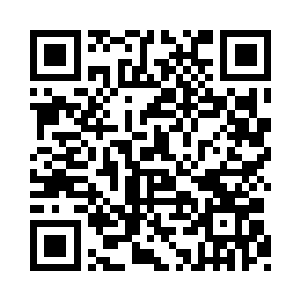 张副市长的夫人也是来到了丁羽的身边位置二维码生成