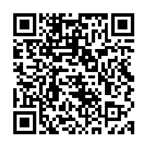 张嘴就噼里啪啦地将自己与唐伊诺之间的那点事情全部倒了出来二维码生成