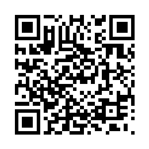 张小凡一脚将蓝衣年轻人身前的桌子踹飞二维码生成