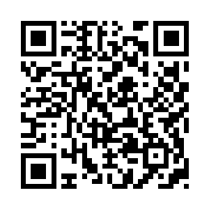 张小凡伸手在其中一个新娘的胸前捏了一下二维码生成